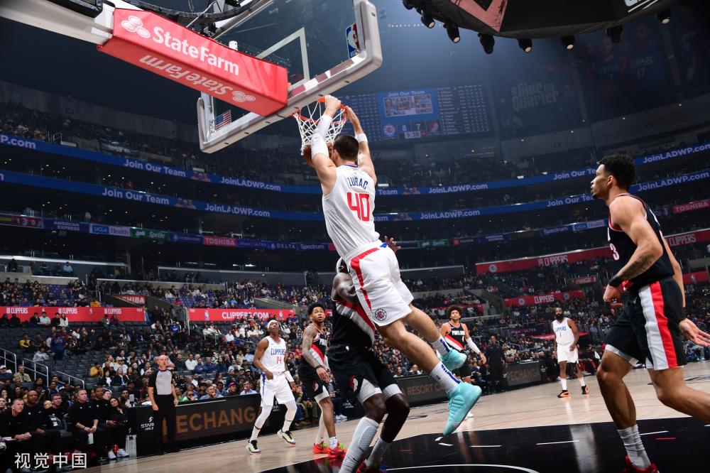 带领和全队 带领和全队