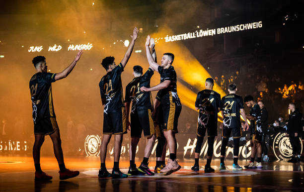 更注重整体 更注重整体