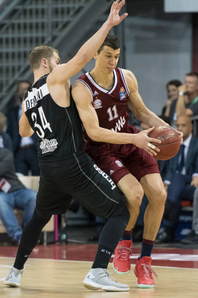 大的表现也 大的表现也