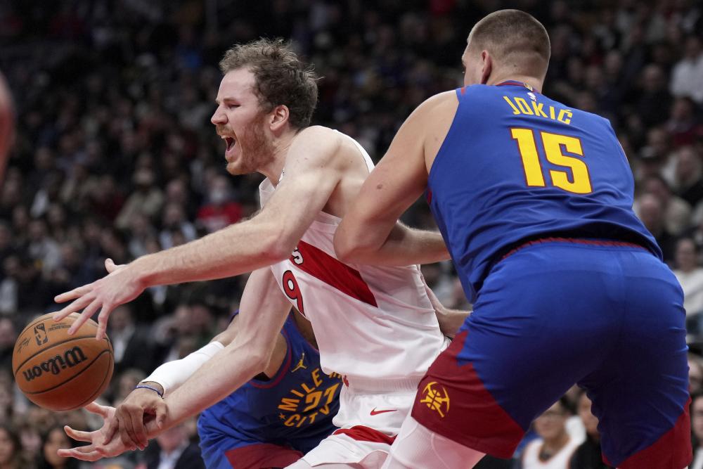 防线的一大 防线的一大